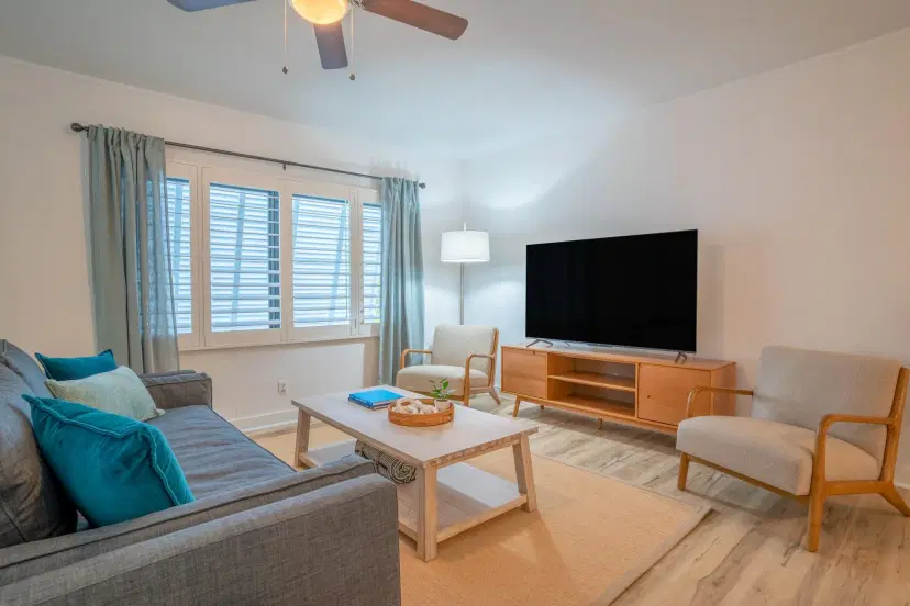 Picture of 1428 NE 17Th Ave, Fort Lauderdale FL 33304