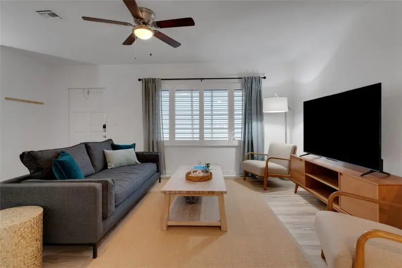 Picture of 1428 NE 17Th Ave, Fort Lauderdale FL 33304