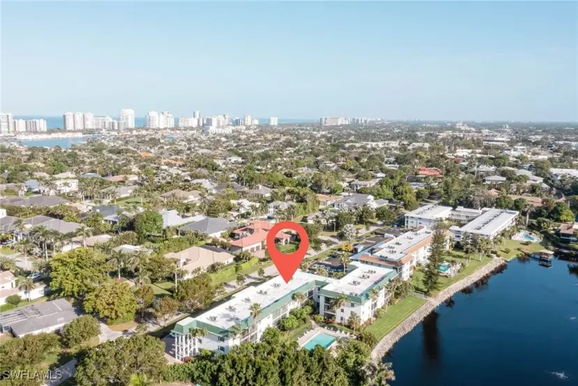 Picture of 3030 Binnacle Dr 305, Naples FL 34103