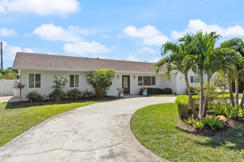 Picture of 1058 NW 6Th Drive, Boca Raton FL 33486