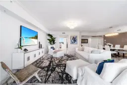 Picture of 435 Dockside Dr B702, Naples, FL 34110