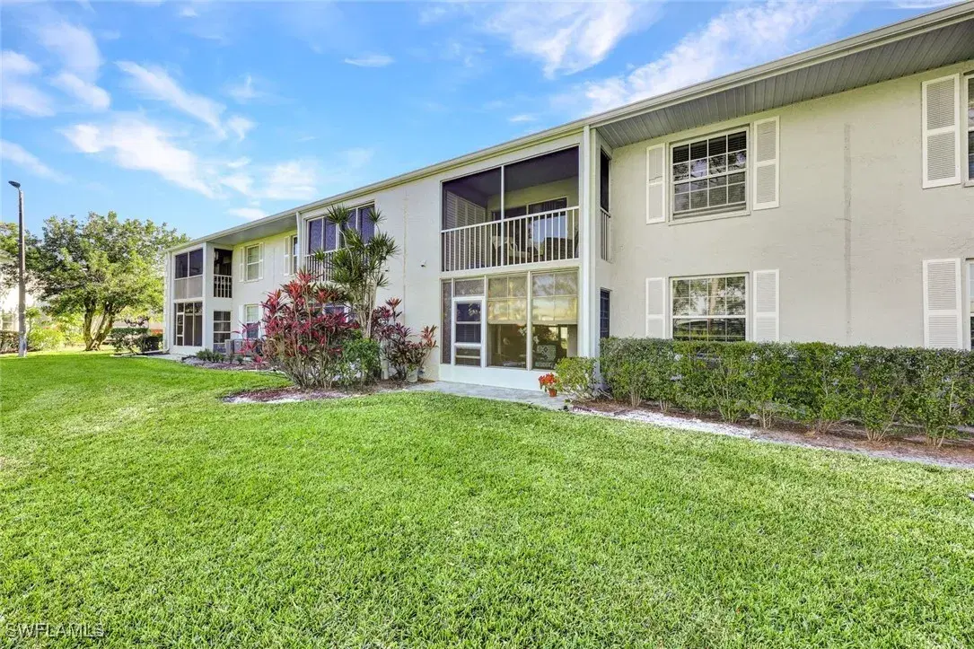 Picture of 7062 Nantucket Cir 2, North Fort Myers, FL 33917