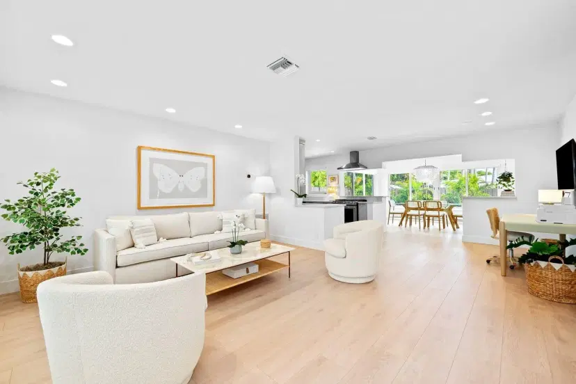 Picture of 4420 NE 16Th Ter, Oakland Park FL 33334