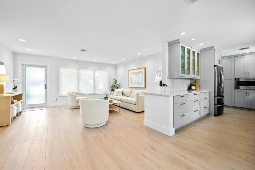 Picture of 4420 NE 16Th Ter, Oakland Park FL 33334