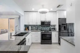 Picture of 17 Stratford Drive G, Boynton Beach, FL 33436