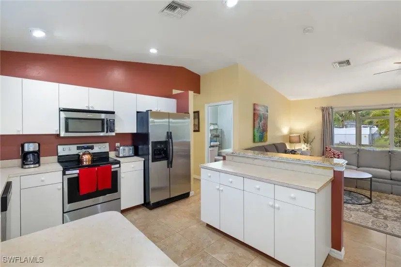Picture of 1709 Academy Blvd, Cape Coral FL 33990
