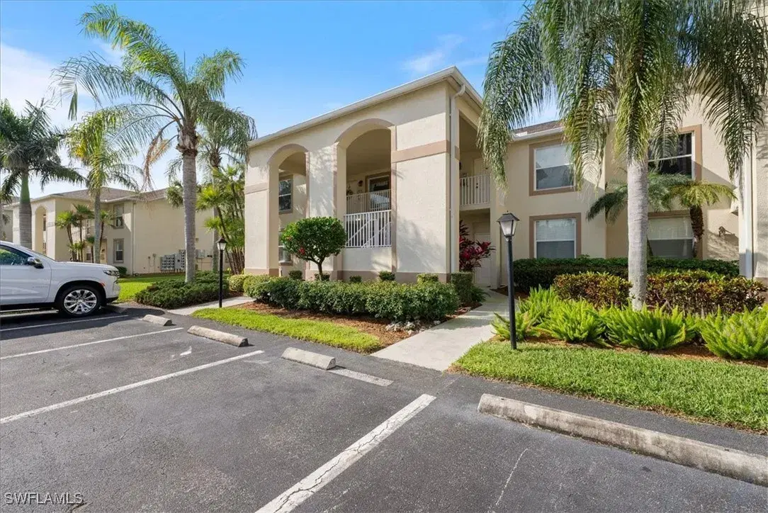 Picture of 21320 Lancaster Run 1122, Estero, FL 33928