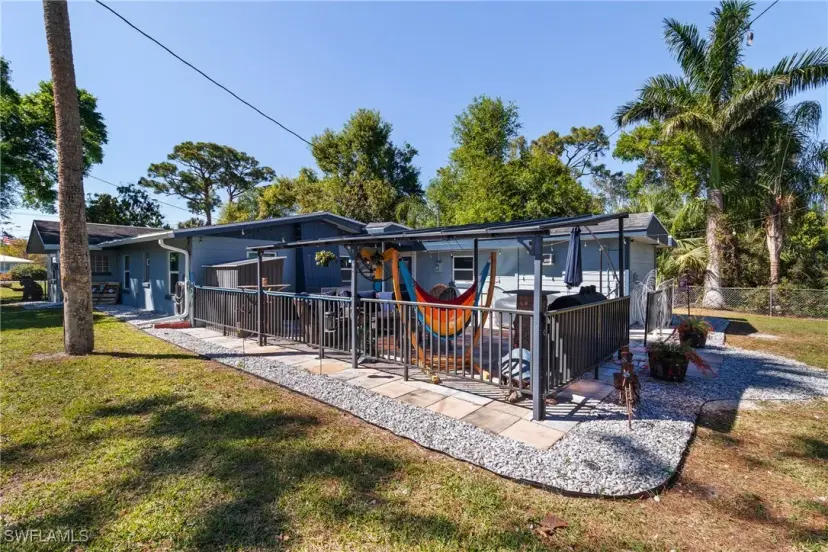 Picture of 1622 Piney Rd, North Fort Myers FL 33903