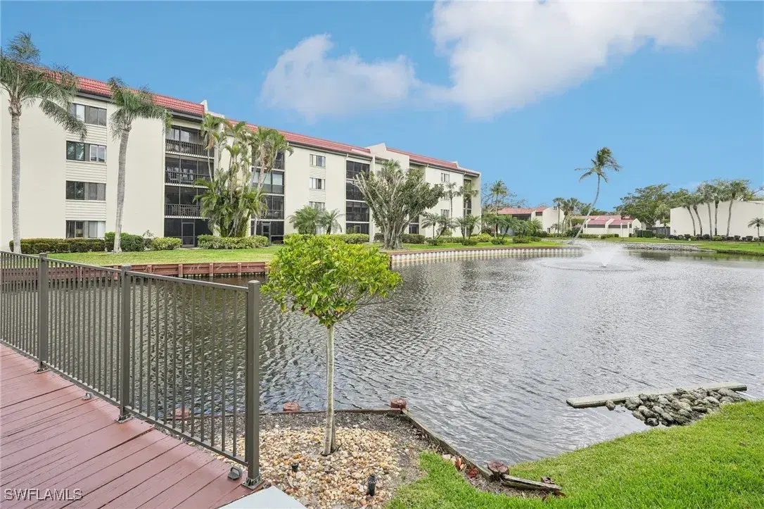 Picture of 4396 Bowsprit Ct 4E, Fort Myers, FL 33919