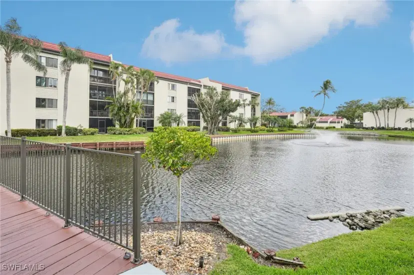 Picture of 4396 Bowsprit Ct 4E, Fort Myers FL 33919