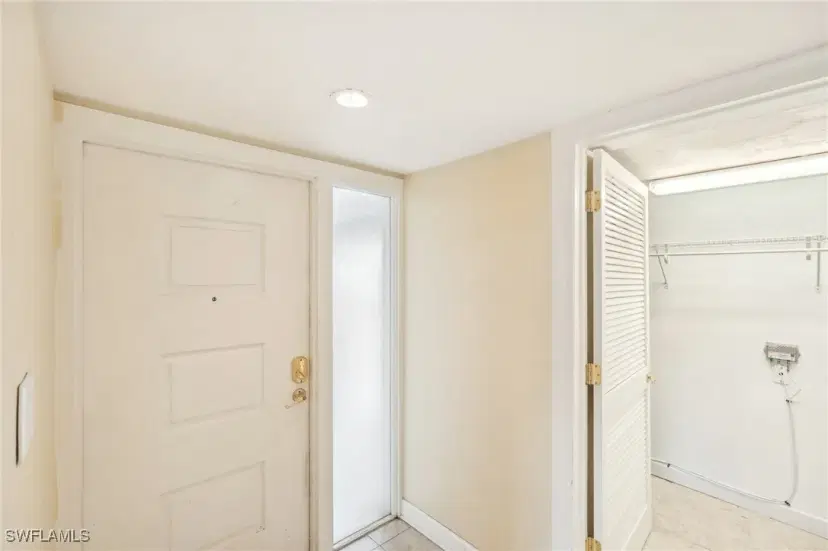 Picture of 4396 Bowsprit Ct 4E, Fort Myers FL 33919
