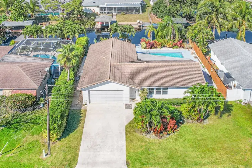 Picture of 1241 SW 27Th Avenue, Boynton Beach FL 33426
