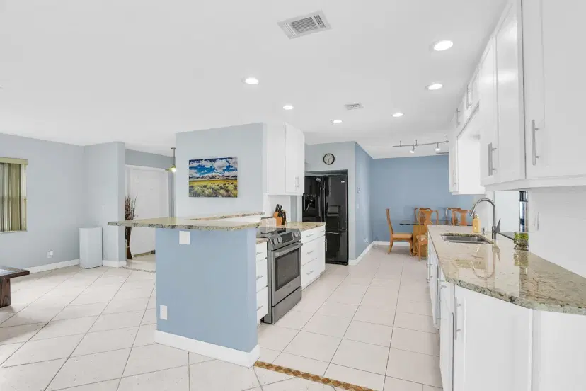 Picture of 1241 SW 27Th Avenue, Boynton Beach FL 33426