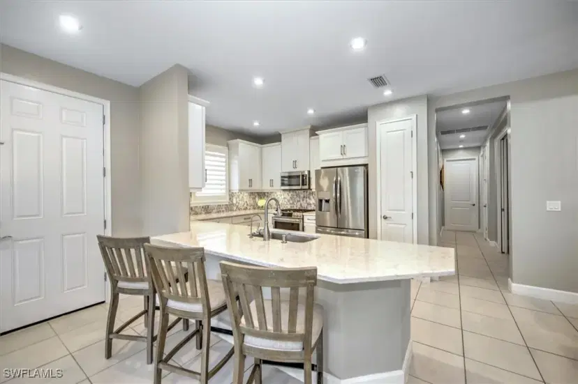 Picture of 8075 Calle Canovas St, Naples FL 34114