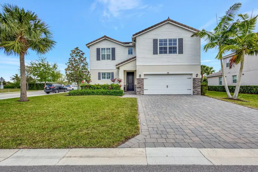 Picture of 92 Palmetto Ln, Royal Palm Beach FL 33411