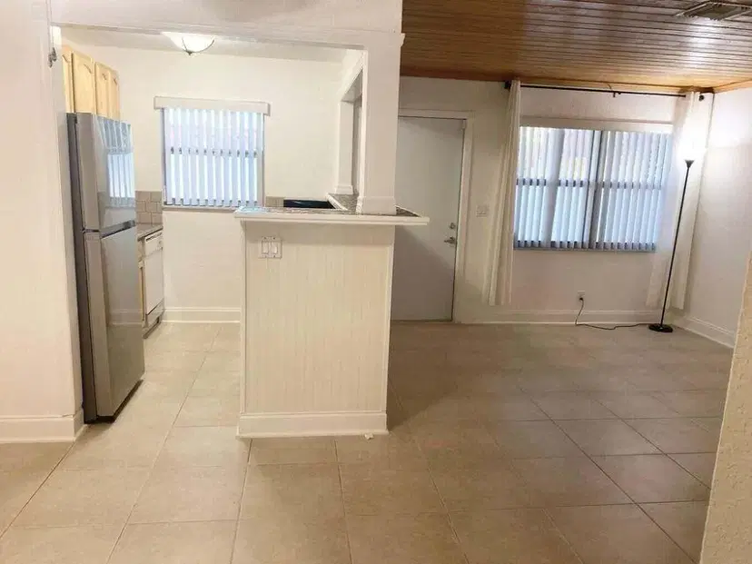 Picture of 200 Croton 202 Avenue 202, Lantana FL 33462