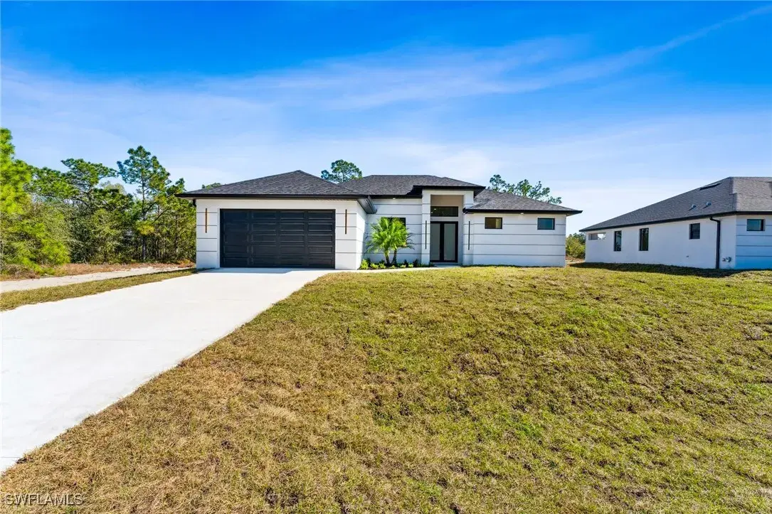 Picture of 469 Long Ave S, Lehigh Acres, FL 33974