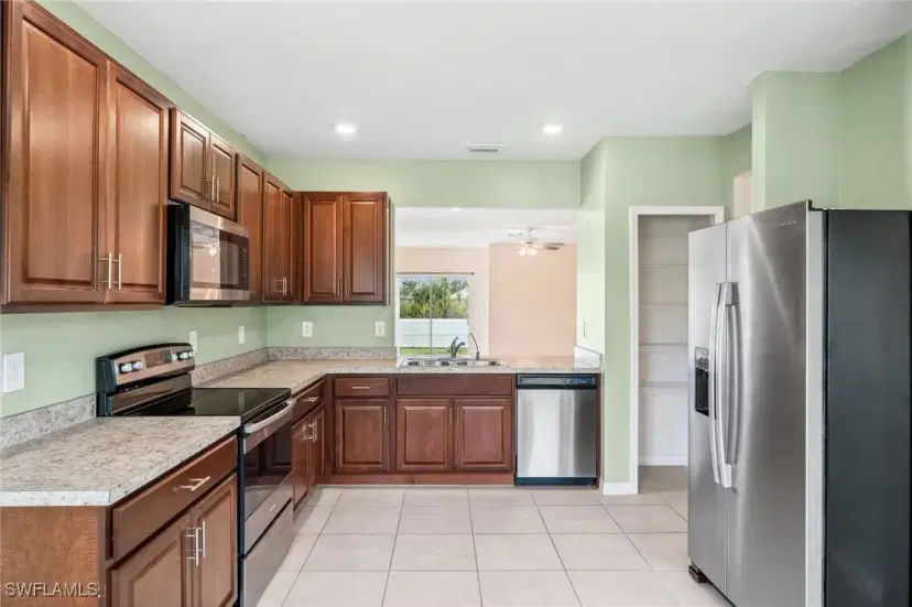 Picture of 491 Woodman Dr, Lehigh Acres FL 33972
