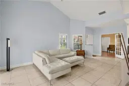 Picture of 260 Napa Ridge Rd E 21, Naples, FL 34119