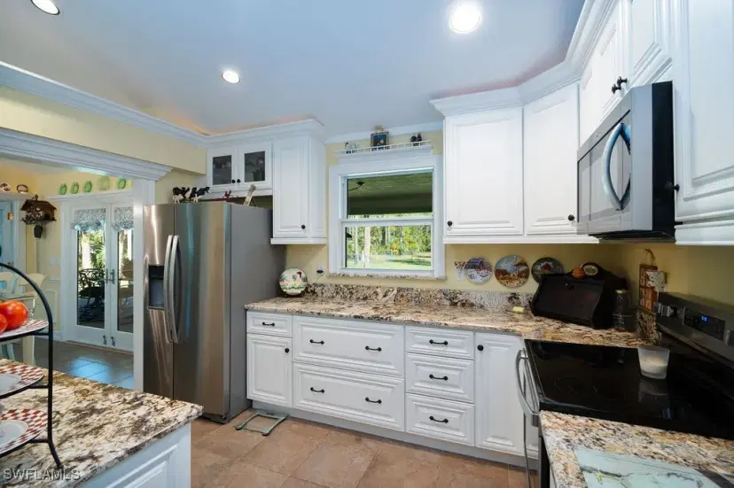Picture of 2421 22Nd Ave Ne, Naples FL 34120