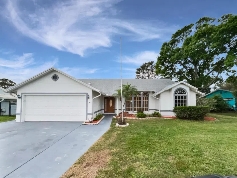 Picture of 452 SE Evans Avenue, Port St Lucie FL 34984