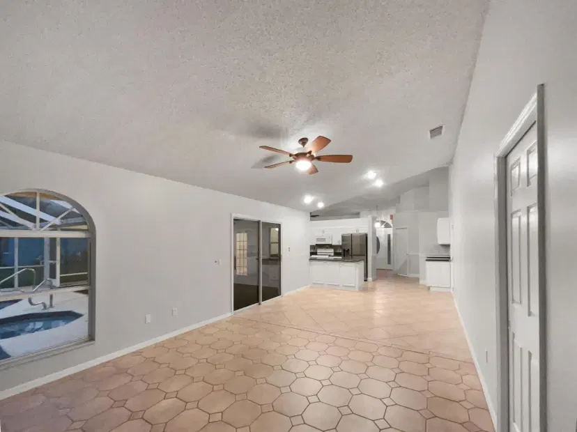 Picture of 452 SE Evans Avenue, Port St Lucie FL 34984