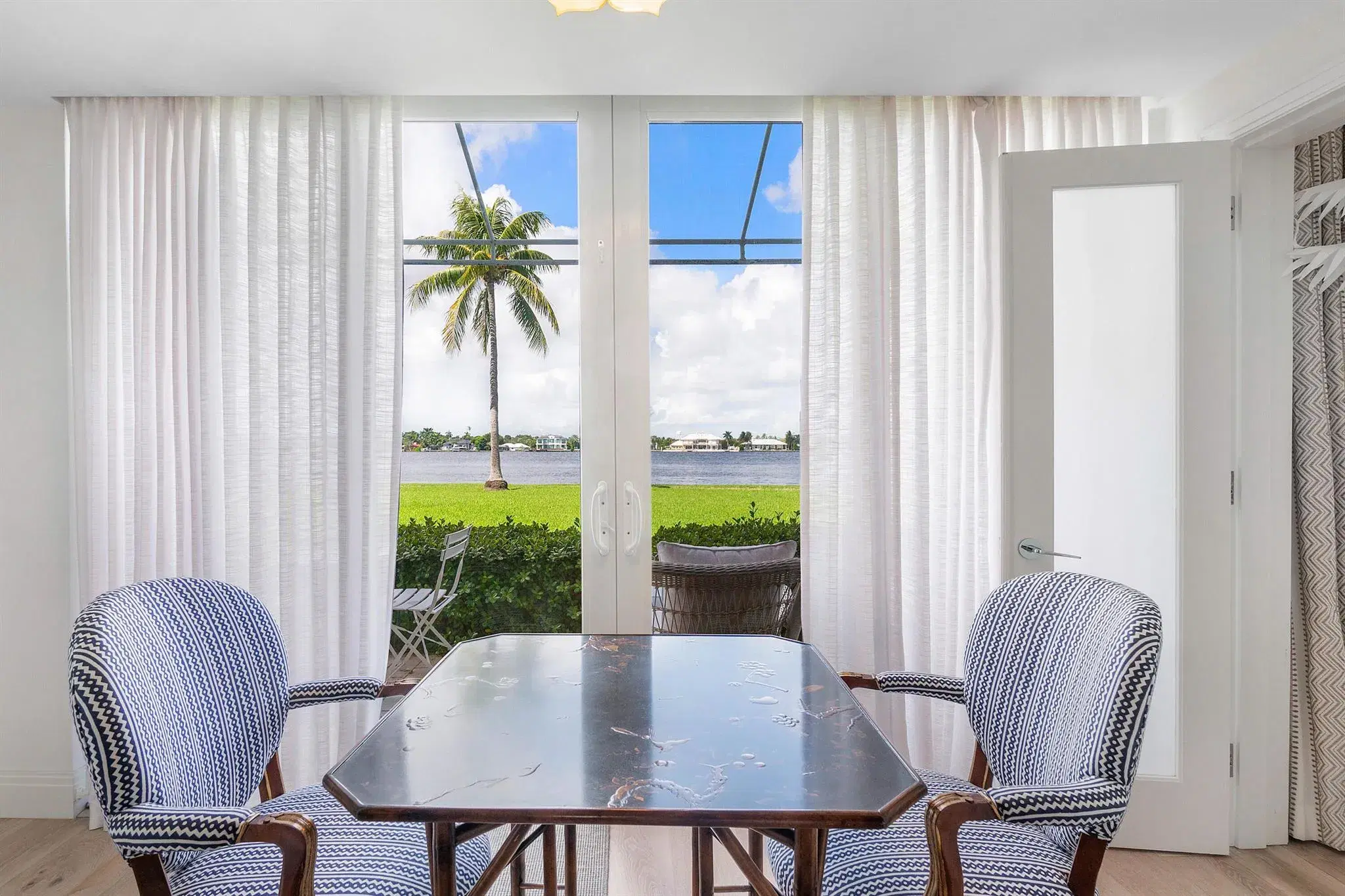 Picture of 2170 Ibis Isle Road 3, Palm Beach, FL 33480