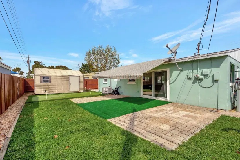 Picture of 4390 N Mary Circle, Palm Beach Gardens FL 33410