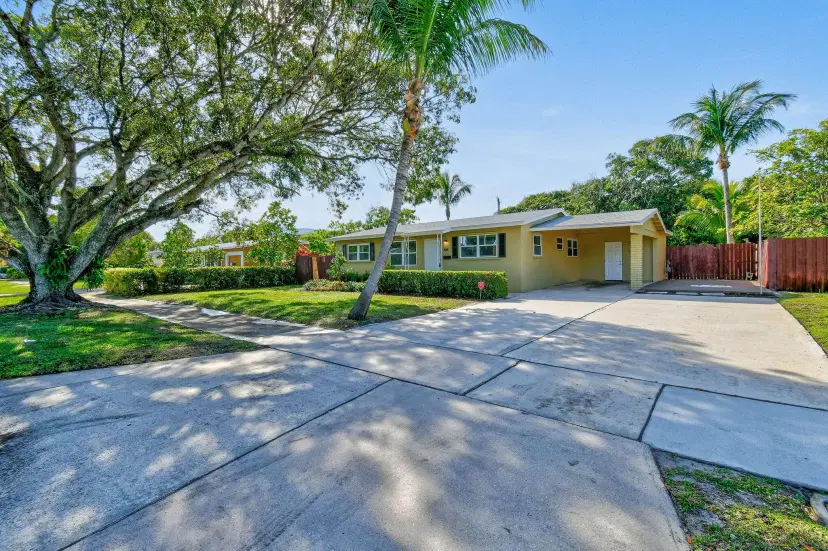 Picture of 836 Evergreen Drive, West Palm Beach FL 33403