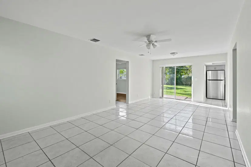 Picture of 836 Evergreen Drive, West Palm Beach FL 33403
