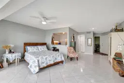 Picture of 2936 Lake Shore Drive 309, Riviera Beach, FL 33404