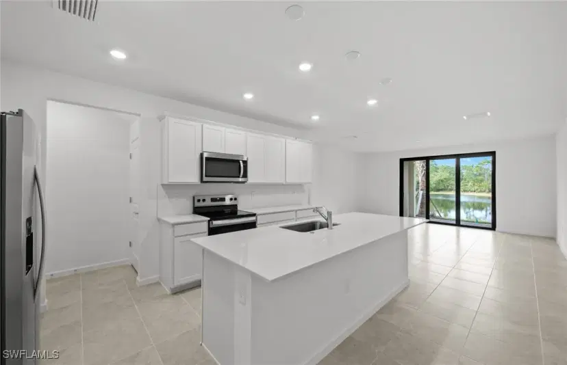 Picture of 1483 Weeping Willow Ct, Cape Coral FL 33909