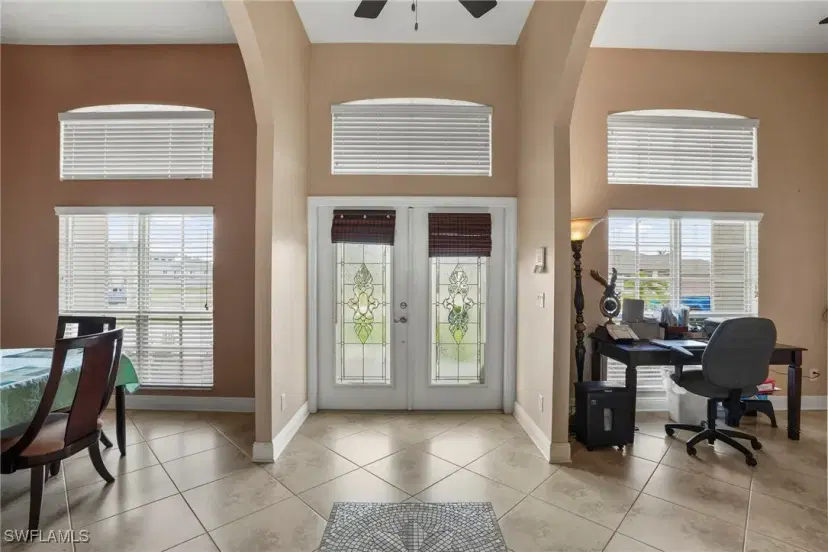 Picture of 1333 SW 8Th Pl, Cape Coral FL 33991