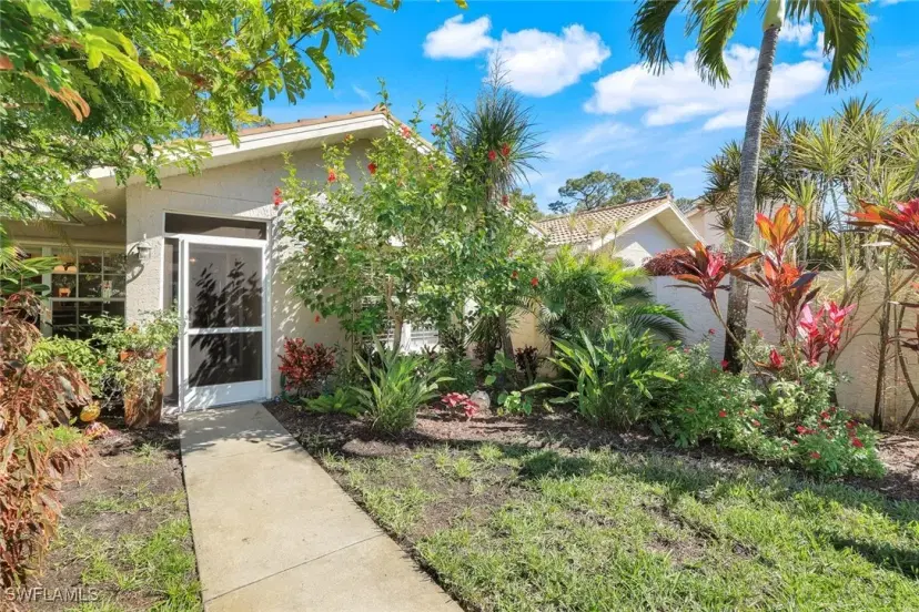 Picture of 914 Augusta Blvd 7, Naples FL 34113