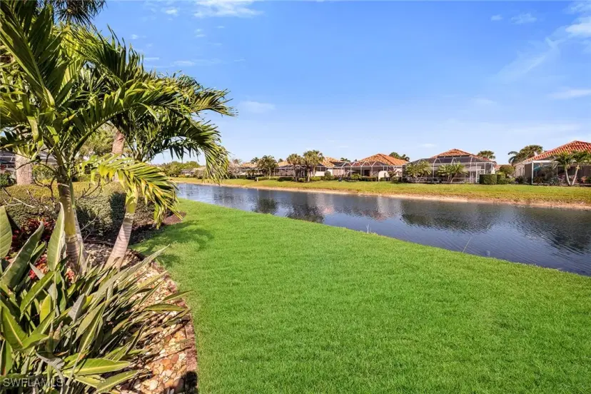 Picture of 3563 El Verdado Ct, Naples FL 34109