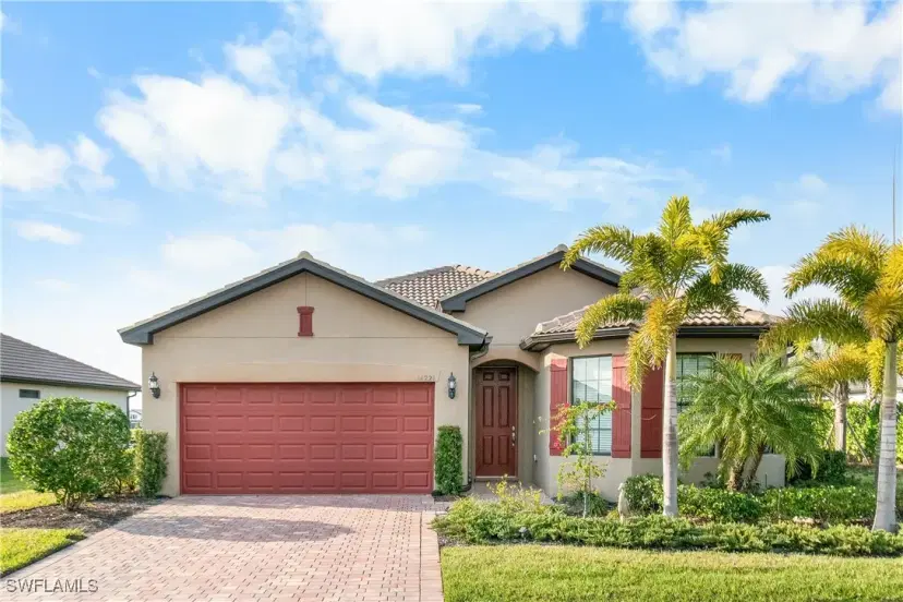 Picture of 16221 Bacopa Dr, Alva FL 33920