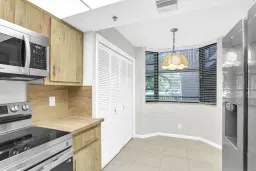 Picture of 6620 Boca De Mar Drive 105, Boca Raton, FL 33433
