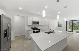 Picture of 1530 Fells Cove Ln, Cape Coral, FL 33909