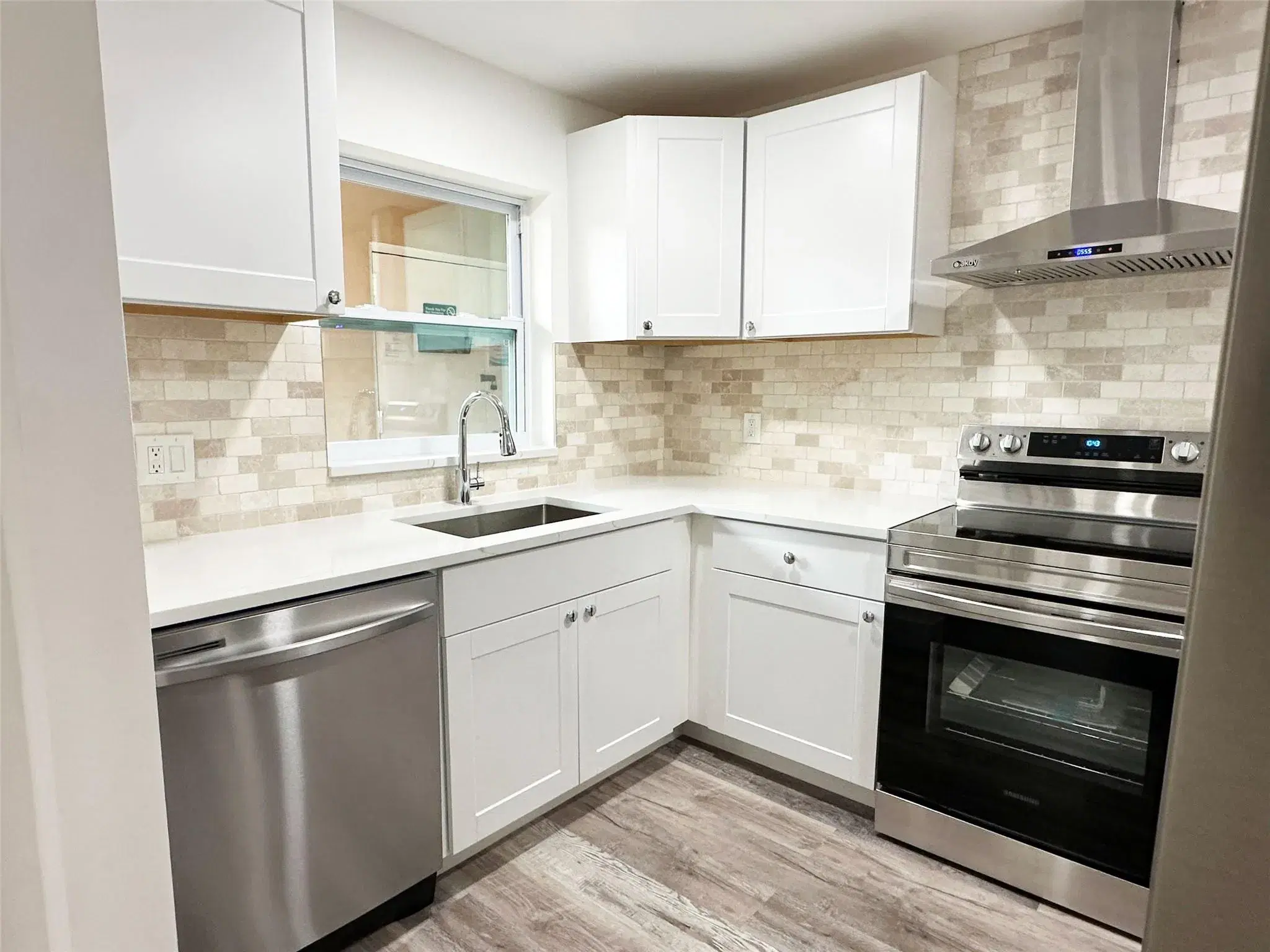 Picture of 9471 Evergreen Pl 105, Davie, FL 33324