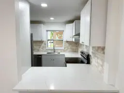 Picture of 9471 Evergreen Pl 105, Davie, FL 33324