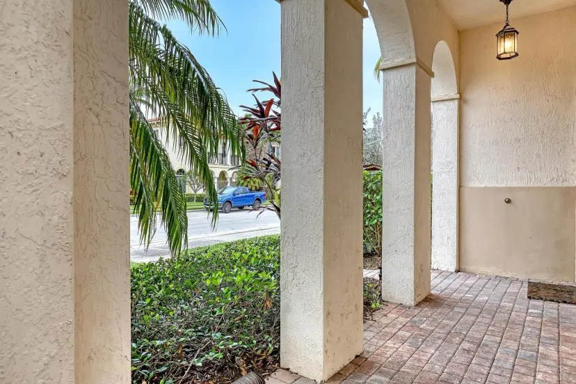 Picture of 54 Stoney Drive, Palm Beach Gardens FL 33410