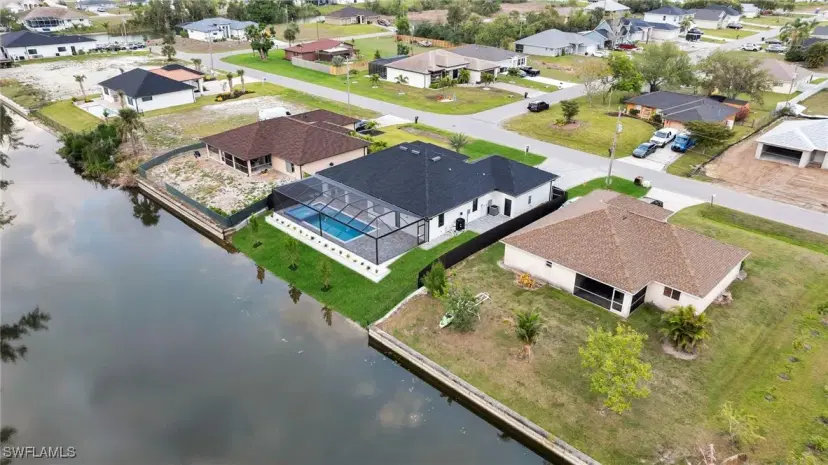 Picture of 426 NW 6Th Pl, Cape Coral FL 33993