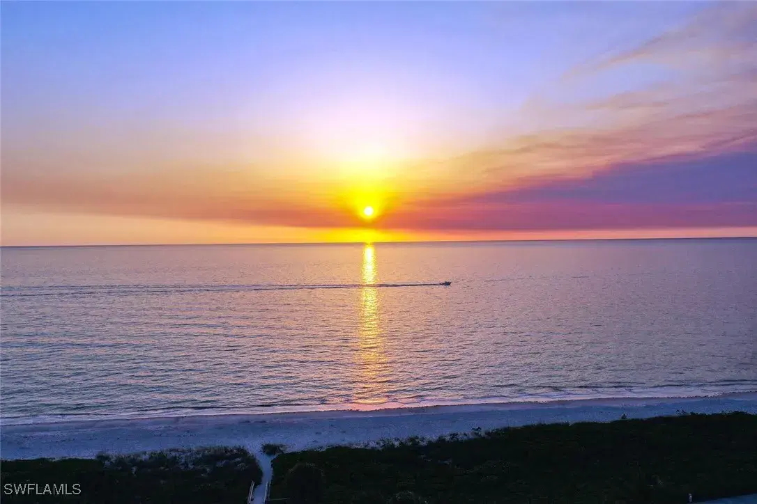 Picture of 4005 Gulf Shore Blvd N 805, Naples, FL 34103