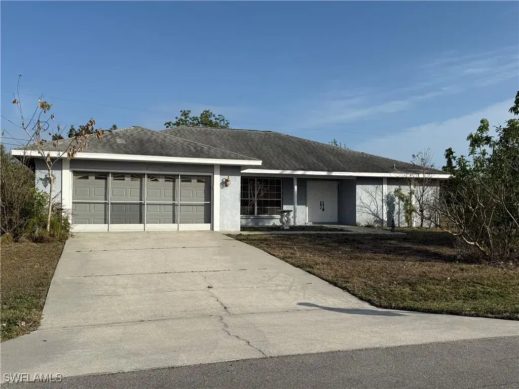 Picture of 132 Dania Cir, Lehigh Acres, FL 33936