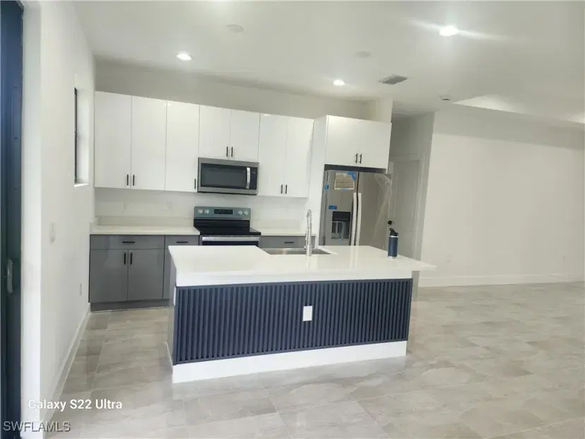 Picture of 651 Knapp St, Lehigh Acres FL 33974
