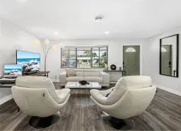 Picture of 5630 SW 54Th Ct, Davie, FL 33314