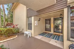 Picture of 5970 Trailwinds Dr 111, Fort Myers, FL 33907