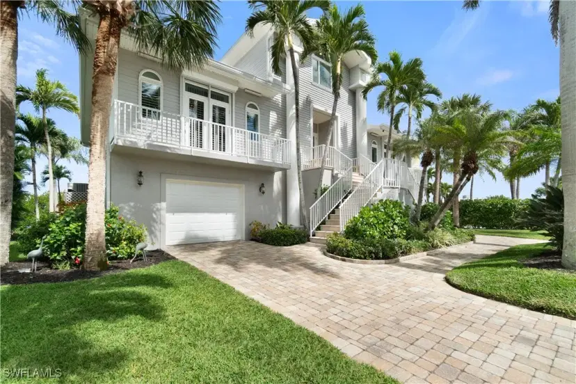 Picture of 197 San Mateo Dr, Bonita Springs FL 34134