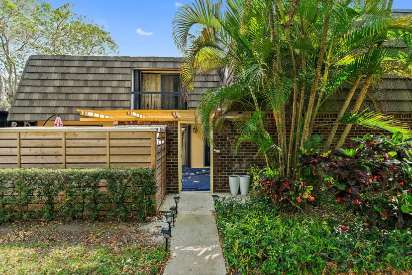 Picture of 314 3Rd Terrace, Palm Beach Gardens FL 33418