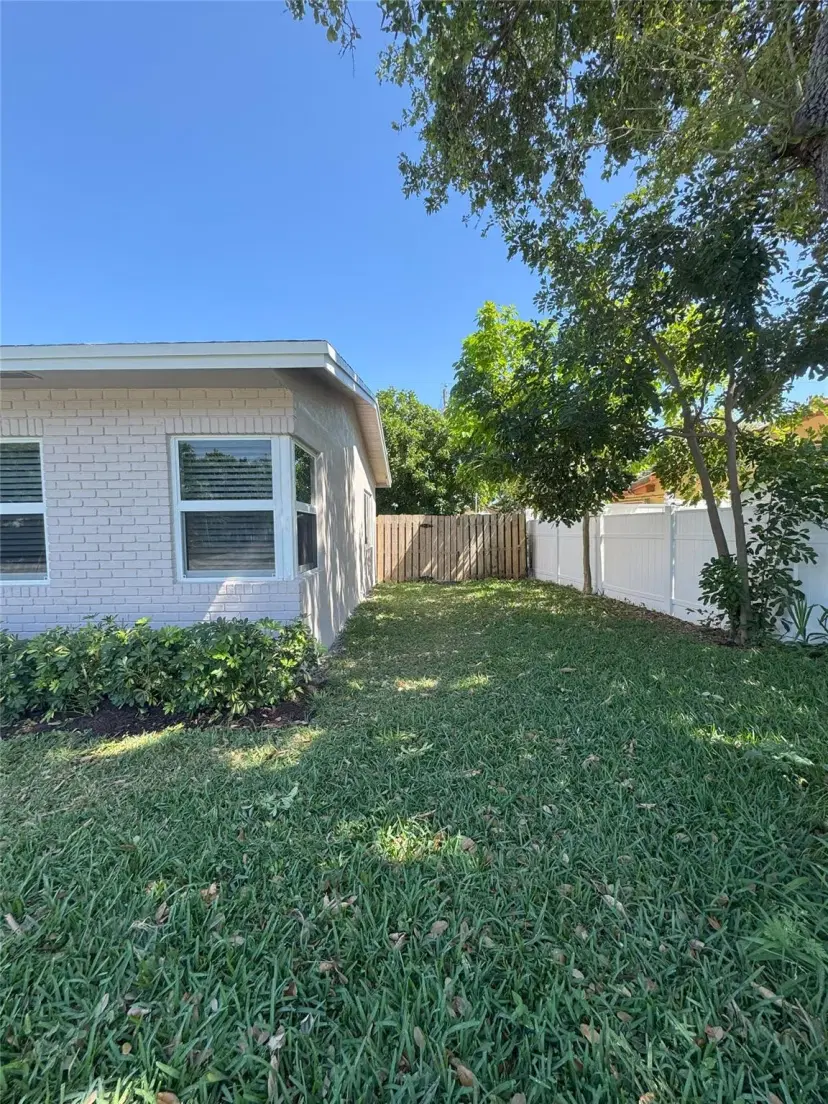 Picture of 2610 NE 7Th Ter, Pompano Beach FL 33064